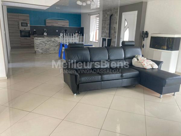 PROPRIETE EN PIERRE DE TAILLE DE 257 M2- 650m2 DE TERRAIN