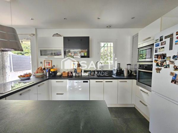 Maison 4 pièces + T2 + garage