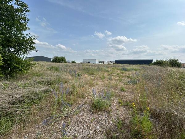 TERRÀIN À BÂTIR,  ZAC du Val des Bois, Warmeriville,  Emplacement Stratégique !