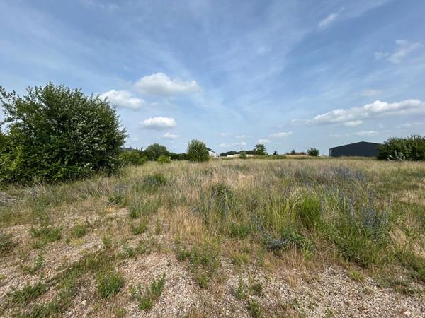 TERRÀIN À BÂTIR,  ZAC du Val des Bois, Warmeriville,  Emplacement Stratégique !