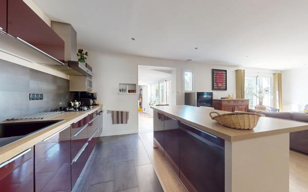 Maison à vendre    5 pièces •  Carquefou