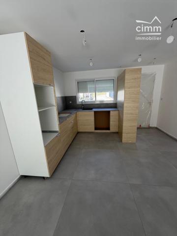 À louer sur la commune de Pajay, maison neuve T5.