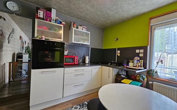 Maison à vendre    4 pièces • 67,88 m2 Saint-Étienne