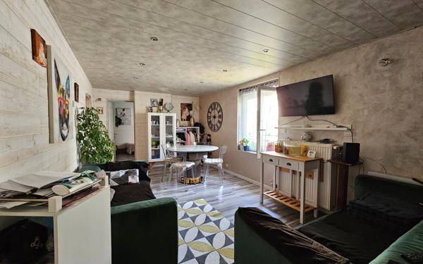 Maison à vendre    4 pièces • 67,88 m2 Saint-Étienne