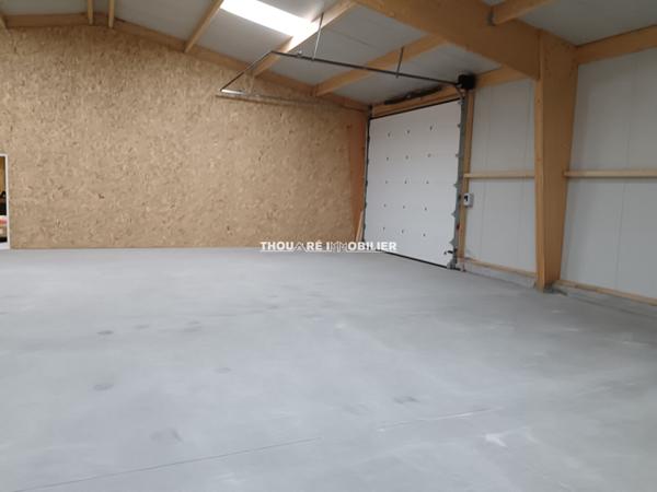 44450 DIVATTE SUR LOIRE Entrepôt a louer à Divatte Sur Loire 80 m2