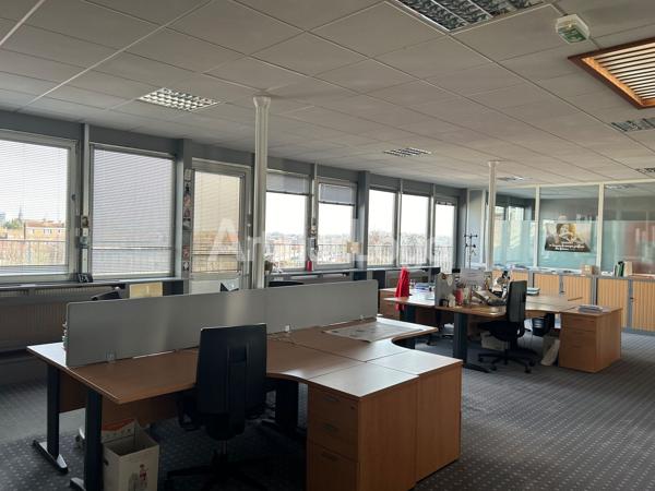 Bureaux à vendre à Roubaix espaces modulables sur site sécurisé