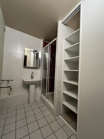 AURILLAC (150000) 4 pièces Secteur Prisé Dernier Etage