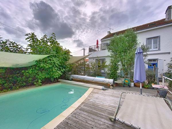 SAINT SEBASTIEN SUR LOIRE PROCHE CENTRE VILLE! 4 CHAMBRES AVEC STUDIO INDEPENDANT 510 M2 TERRAIN