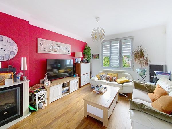 SAINT SEBASTIEN SUR LOIRE PROCHE CENTRE VILLE! 4 CHAMBRES AVEC STUDIO INDEPENDANT 510 M2 TERRAIN