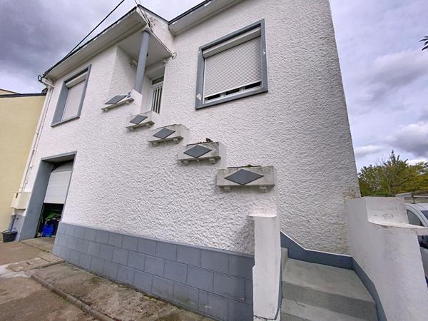 SAINT SEBASTIEN SUR LOIRE PROCHE CENTRE VILLE! 4 CHAMBRES AVEC STUDIO INDEPENDANT 510 M2 TERRAIN