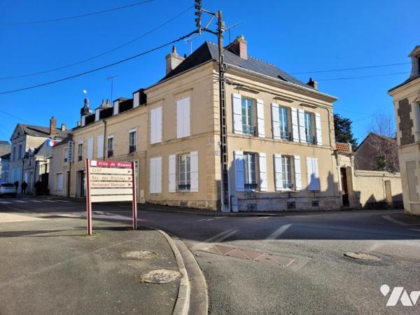 Sur la commune de Mamers, très belle maison de caractère d'une surface habitable de 196m² 