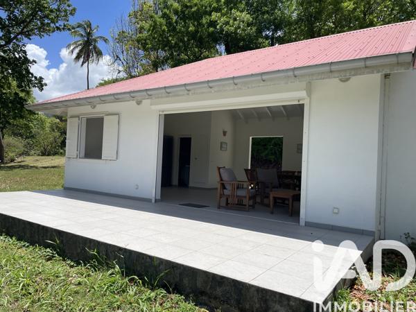 Location maison 3 pièces 89 m² Deshaies