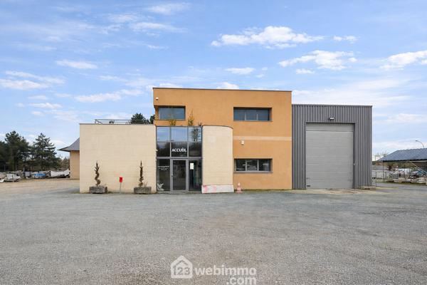 Local 230 m² à Baugé-en-Anjou 49150