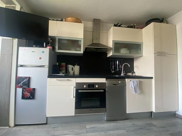 T2 (2 appartements réunis) de 26,25 m² ,Vue Pistes & Loggias Vitrées, Exposition Sud-Ouest