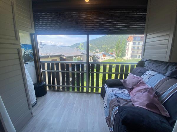 T2 (2 appartements réunis) de 26,25 m² ,Vue Pistes & Loggias Vitrées, Exposition Sud-Ouest