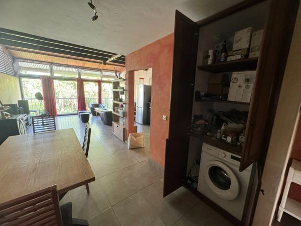 À vendre  Superbe appartement T2 bis duplex de 100 m² à Cayenne