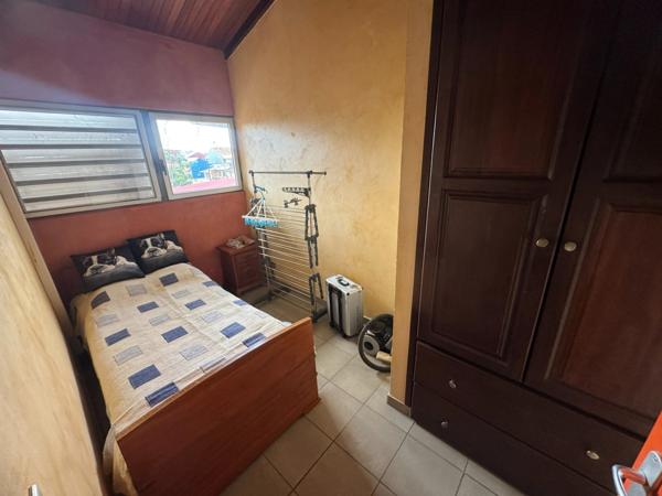 À vendre  Superbe appartement T2 bis duplex de 100 m² à Cayenne