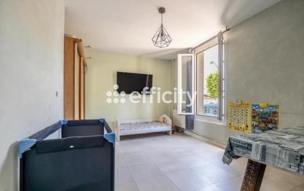 Maison 9 pièces - 200 m²