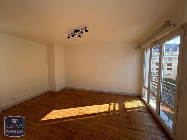 Appartement à louer 3 pièces 55m² Chambéry (73000)