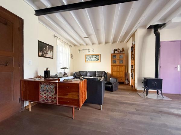 Rillieux-la-Pape (69140) VANCIA - Corps de ferme 8 pièces 190 m²