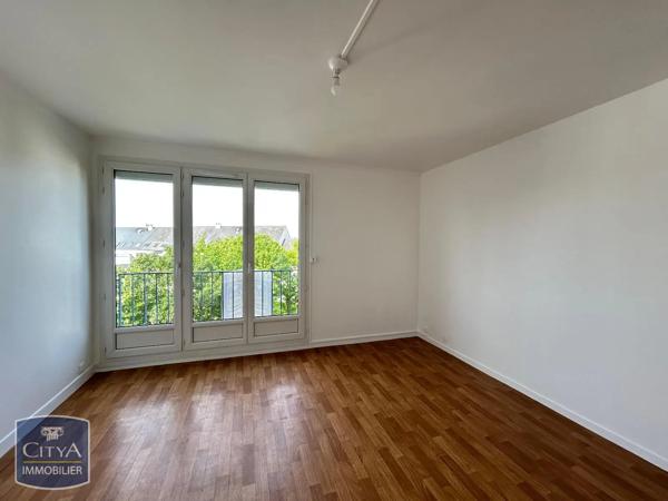 Appartement à louer 3 pièces 59.11m² Olivet (45160)