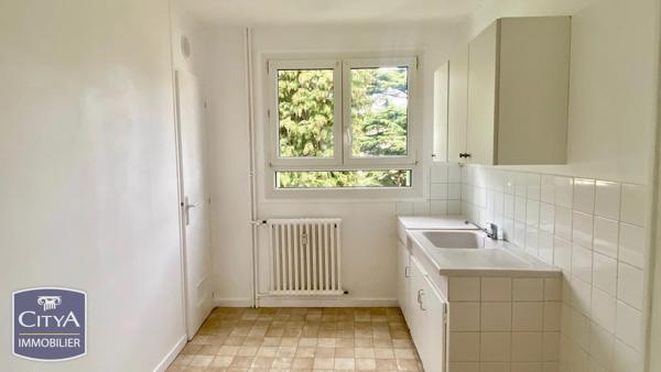 Appartement à vendre 4 pièces 68.87m² Alençon (61000)