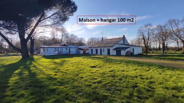 Maison de village avec hangar