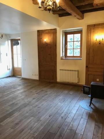 MAISON EN TRIPLEX - ST DIDIER - MAISON EN TRIPLEX ...