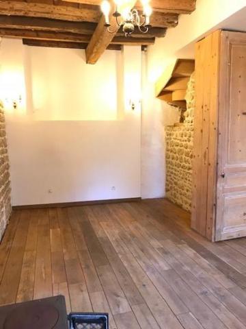 MAISON EN TRIPLEX - ST DIDIER - MAISON EN TRIPLEX ...