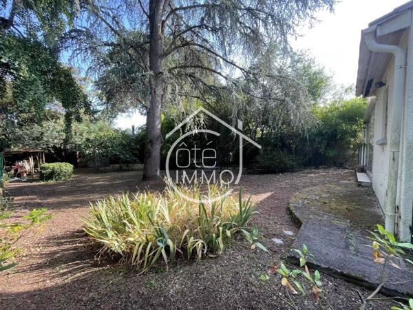 Coup de cœur à Pineuilh : beaux volumes, 4 chambres, jardin arboré et garage équipé