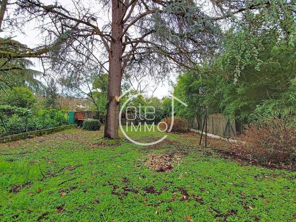 Coup de cœur à Pineuilh : beaux volumes, 4 chambres, jardin arboré et garage équipé