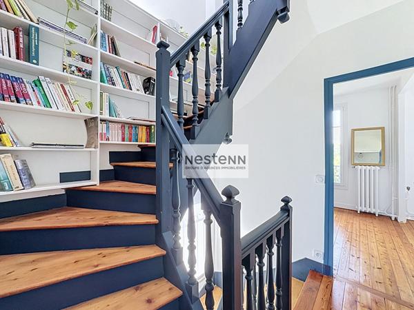 - Exclusivité - Maison de prestige - 5 chambres - 215m2 au sol - Jardin 788 m² - Sous-sol total - Ermont Halte -
