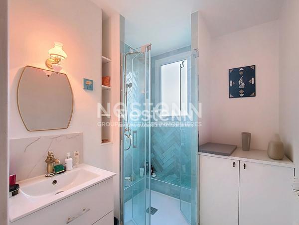 Appartement Dreux lumineux 4 pièces rénové 75 m² à proximité immédiate de la gare avec 3 balcons, parking et cave