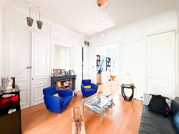 Maison avec cachet 8 pièces - Place Jeanne d'Arc , Lille