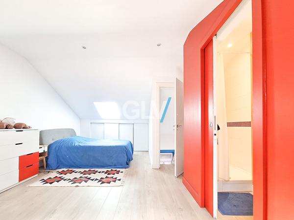 Maison avec cachet 8 pièces - Place Jeanne d'Arc , Lille