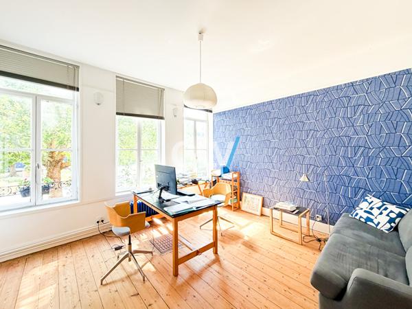 Maison avec cachet 8 pièces - Place Jeanne d'Arc , Lille