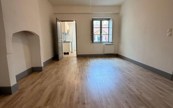 Appartement à louer    2 pièces • 44,20 m2 Dijon