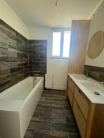 Immeuble à vendre SAINT CYR SUR LOIRE (37)