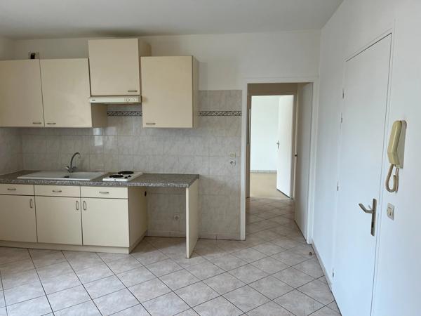 APPARTEMENT F2