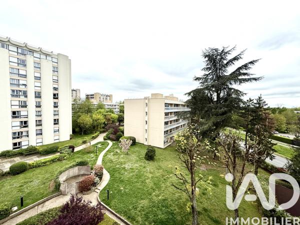 Appartement à vendre 4 pièces 77 m² Élancourt
