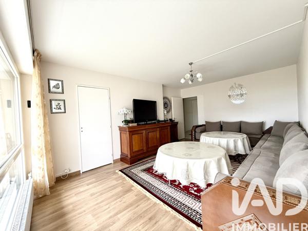 Appartement à vendre 4 pièces 77 m² Élancourt