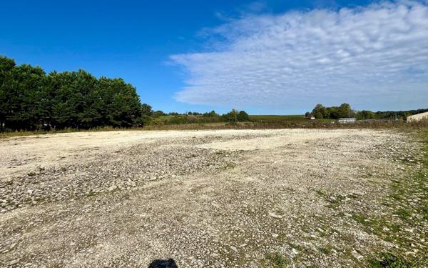 Terrain à vendre    Creysse