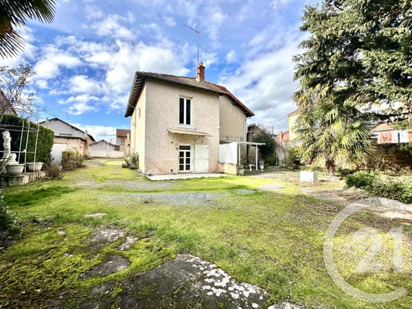 Maison à vendre  3 pièces - 74 m2 POUILLY SOUS CHARLIEU - 42