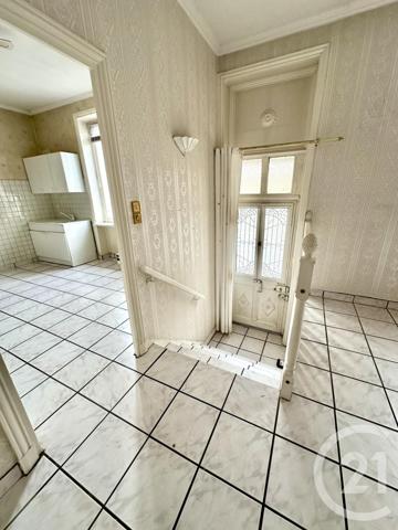 Maison à vendre  3 pièces - 74 m2 POUILLY SOUS CHARLIEU - 42