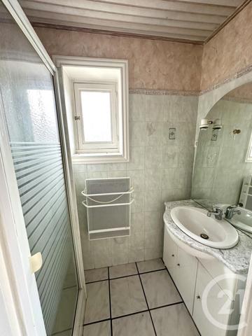 Maison à vendre  3 pièces - 74 m2 POUILLY SOUS CHARLIEU - 42