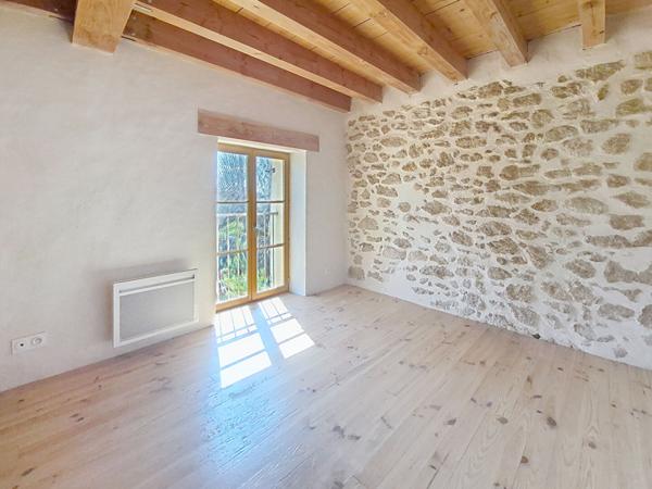 Maison Sainte Cecile Les Vignes 4 pièce(s) 92.6 m2