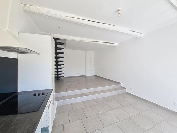 Maison Sainte Cecile Les Vignes 4 pièce(s) 92.6 m2