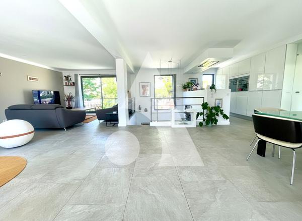 Maison 7 pièces 186 m2