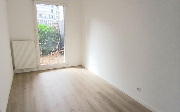 Appartement à louer    6 pièces • 120 m2 Colombes