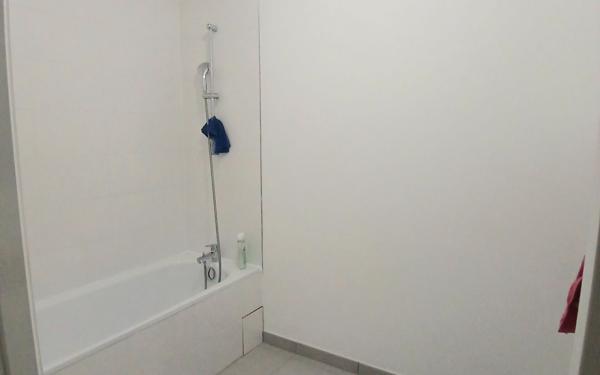 Appartement à louer    6 pièces • 120 m2 Colombes